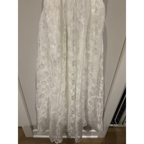 NWOT Lulus Delicate Sweetness White Floral Halter Midi Dress Size Small - Picture 6 of 8